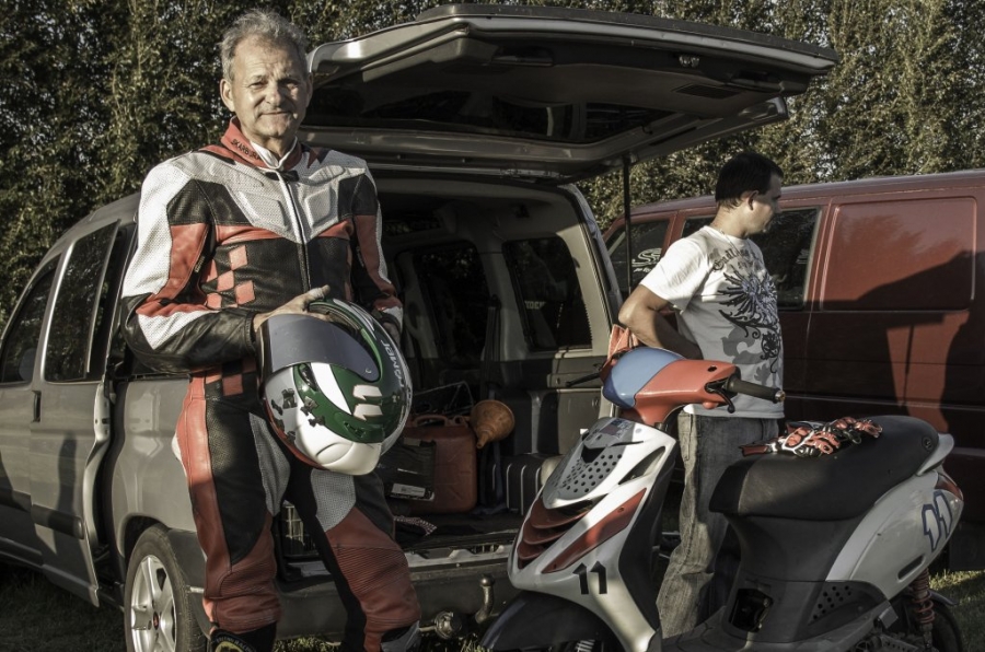Lovas J&aacute;nos a Motorversenyző